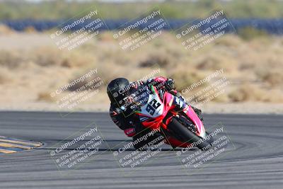 media/Mar-23-2025-CVMA (Sun) [[674f32b282]]/Race 17-Formula Middleweight (HOLESHOT)/